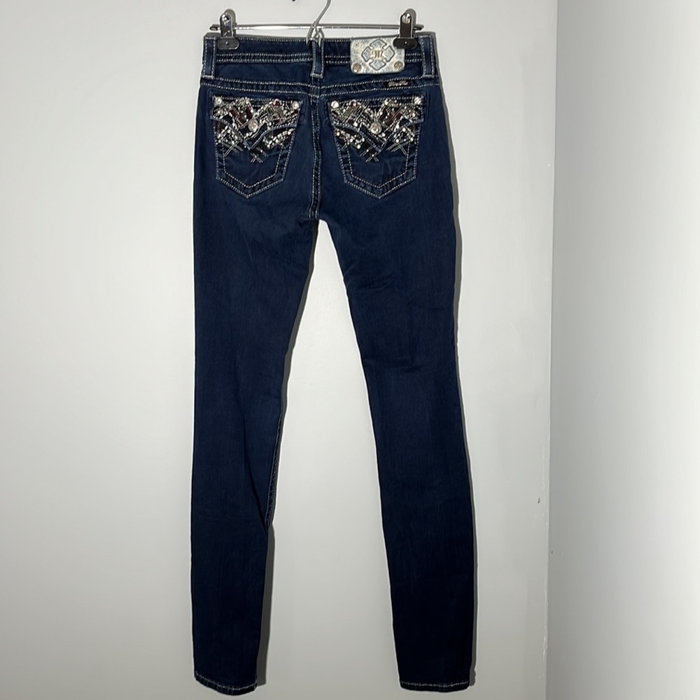 MissMe mid rise easy skinny embellished jean - size 26 inseam 35